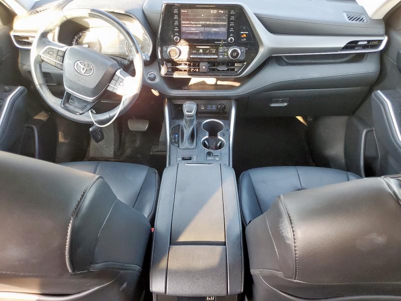 5TDGZRAH6NS539434 - 2022 TOYOTA HIGHLANDER XLE შავი ფოტო 8