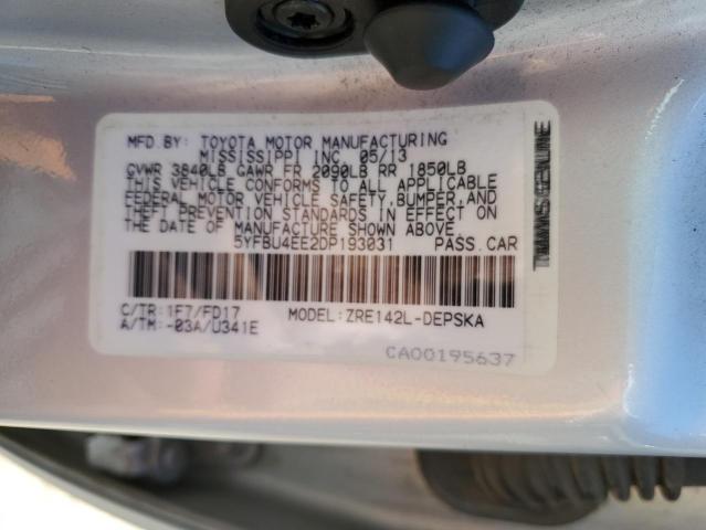 5YFBU4EE2DP193031 - 2013 TOYOTA COROLLA BASE Արծաթագույն լուսանկար 12