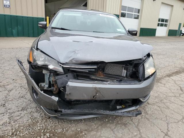 1VWBS7A32FC008285 - 2015 VOLKSWAGEN PASSAT SE GRAY photo 5