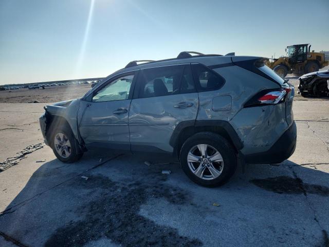 2T3W1RFV5PW278929 - 2023 TOYOTA RAV4 XLE GRAY photo 2