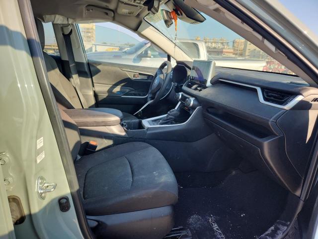 2T3W1RFV5PW278929 - 2023 TOYOTA RAV4 XLE GRAY photo 7