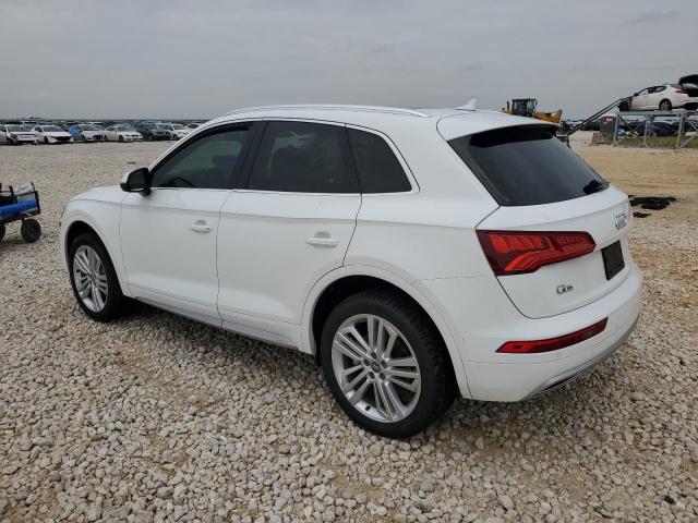 WA1BNAFY2J2041260 - 2018 AUDI Q5 PREMIUM PLUS WHITE photo 2