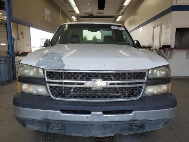 3GCEC14X67G257101 - 2007 CHEVROLET SILVERADO C1500 CLASSIC WHITE photo 5