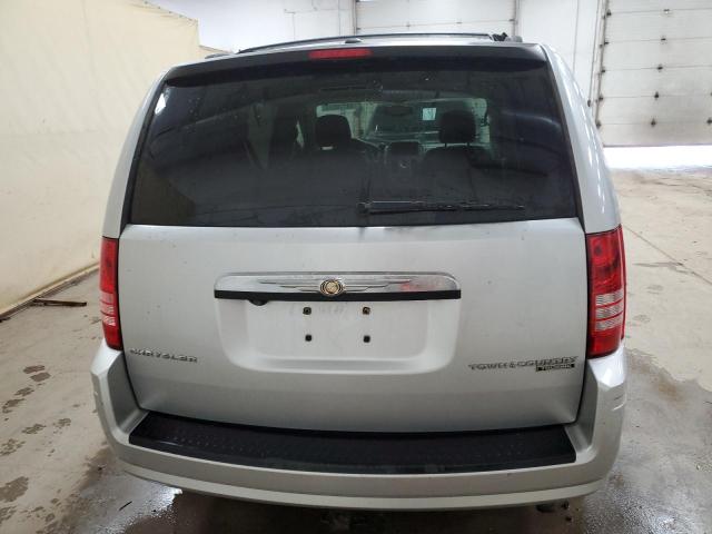 2A4RR5D17AR351180 - 2010 CHRYSLER TOWN & COU TOURING SILVER photo 6
