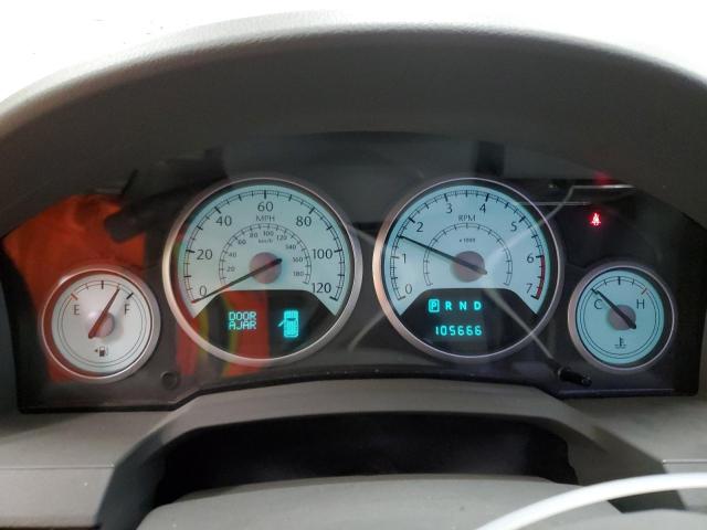 2A4RR5D17AR351180 - 2010 CHRYSLER TOWN & COU TOURING SILVER photo 9