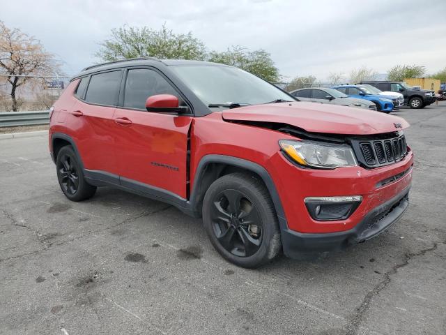 3C4NJCBB4JT499926 - 2018 JEEP COMPASS LATITUDE Rouge photo 4