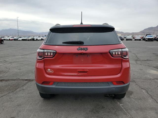 3C4NJCBB4JT499926 - 2018 JEEP COMPASS LATITUDE Rouge photo 6