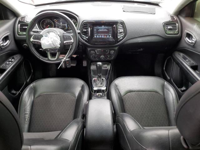 3C4NJCBB4JT499926 - 2018 JEEP COMPASS LATITUDE Rouge photo 8