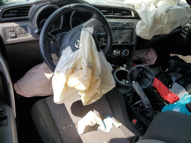 JTKJF5C70GJ017998 - 2016 TOYOTA SCION TC 灰色 照片 8