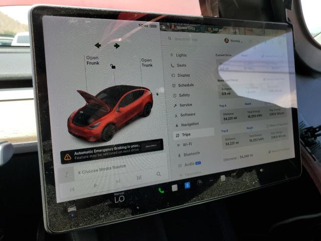 7SAYGDEE9NF347199 - 2022 TESLA MODEL Y Rot Foto 9