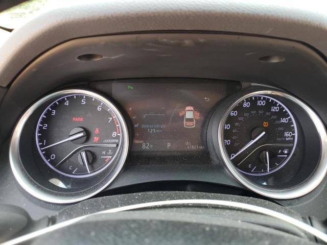 4T1B11HK2JU070297 - 2018 TOYOTA CAMRY L GRAY photo 9