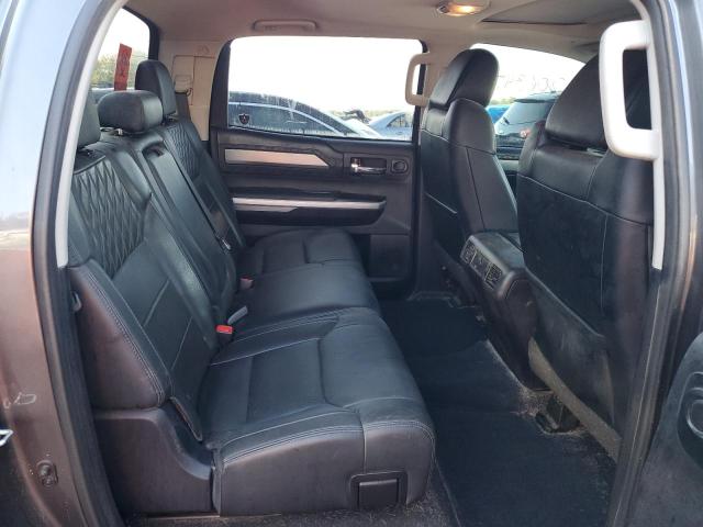 5TFAW5F11EX370047 - 2014 TOYOTA TUNDRA CREWMAX PLATINUM Grau Foto 10