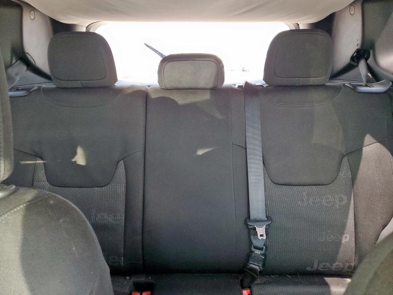 ZACCJAAT0FPB30968 - 2015 JEEP RENEGADE SPORT შავი ფოტო 10