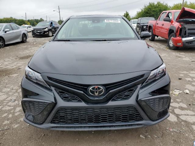 4T1G11AK0RU844655 - 2024 TOYOTA CAMRY SE NIGHT SHADE BLACK photo 5