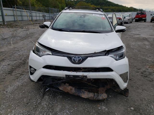 JTMRFREV8JJ741331 - 2018 TOYOTA RAV4 ADVENTURE WHITE photo 5