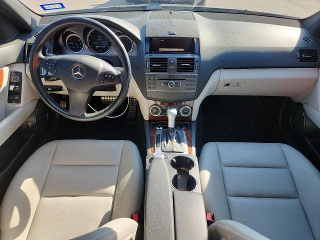 WDDGF5EB6BF652650 - 2011 MERCEDES-BENZ C 300 银色 照片 8