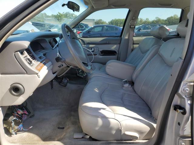 1LNLM81W6VY677089 - 1997 LINCOLN TOWN CAR EXECUTIVE SILVER photo 7