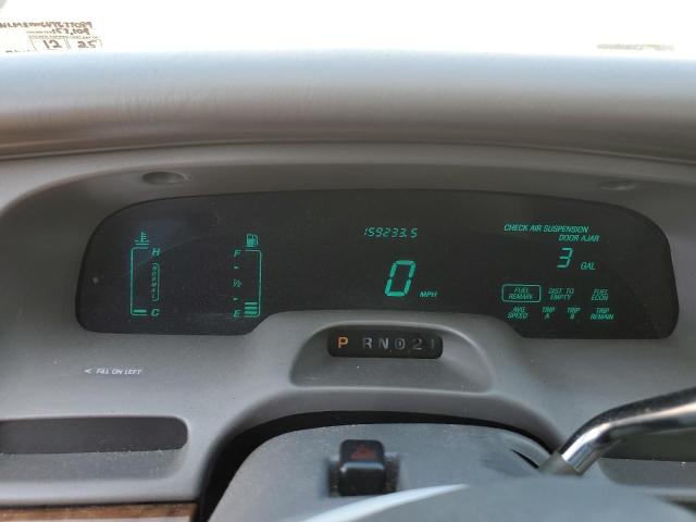 1LNLM81W6VY677089 - 1997 LINCOLN TOWN CAR EXECUTIVE SILVER photo 9