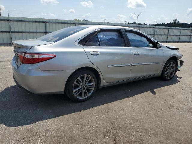 4T1BF1FK9GU234206 - 2016 TOYOTA CAMRY LE SILVER photo 3