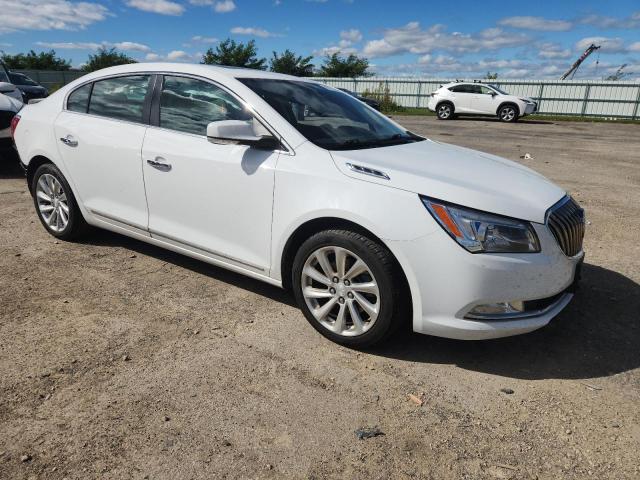 1G4GB5G33GF113112 - 2016 BUICK LACROSSE WHITE photo 4