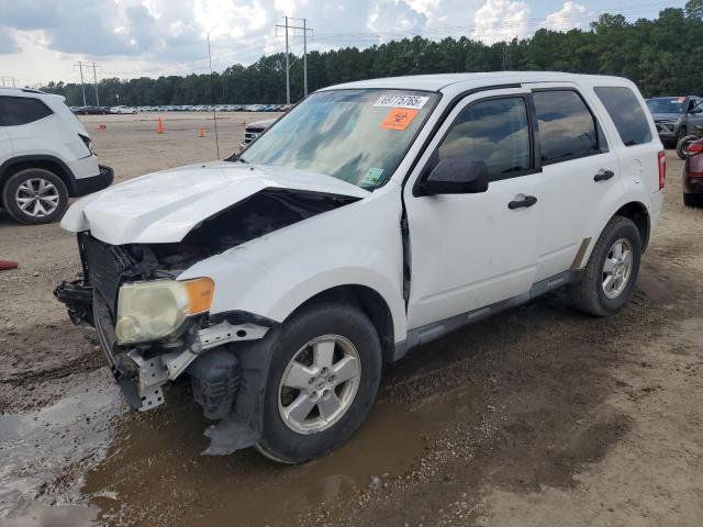 2011 FORD ESCAPE XLS, 