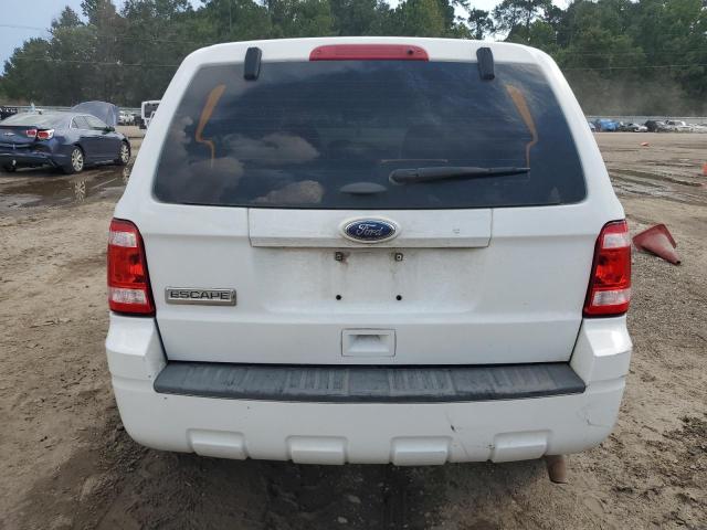 1FMCU0C73BKB79583 - 2011 FORD ESCAPE XLS WHITE photo 6
