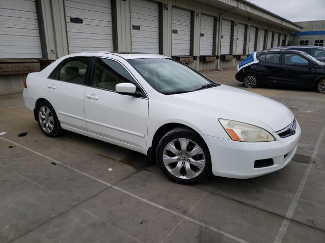 1HGCM56777A202360 - 2007 HONDA ACCORD EX Ақ фото 4