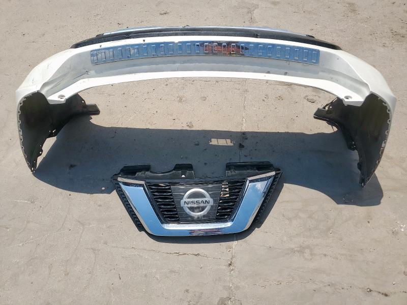 JN8AT2MT0HW380420 - 2017 NISSAN ROGUE S WHITE photo 13