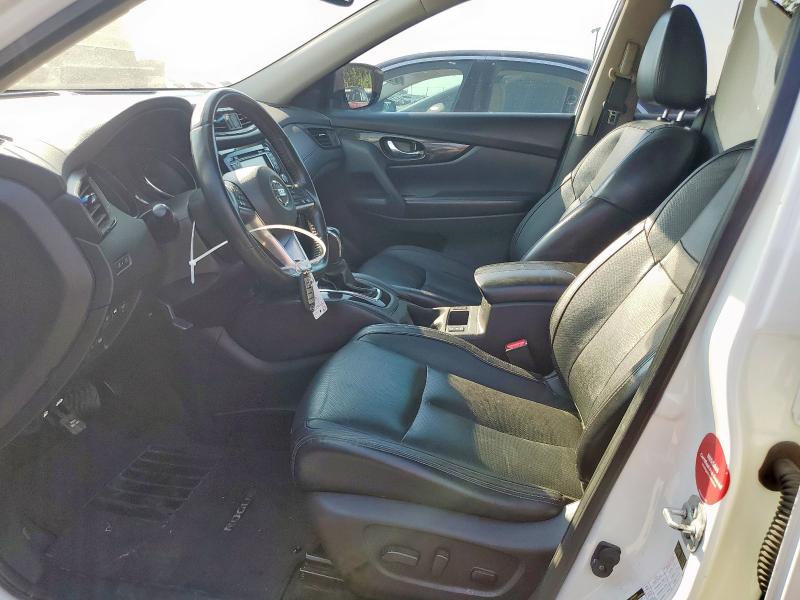 JN8AT2MT0HW380420 - 2017 NISSAN ROGUE S WHITE photo 7