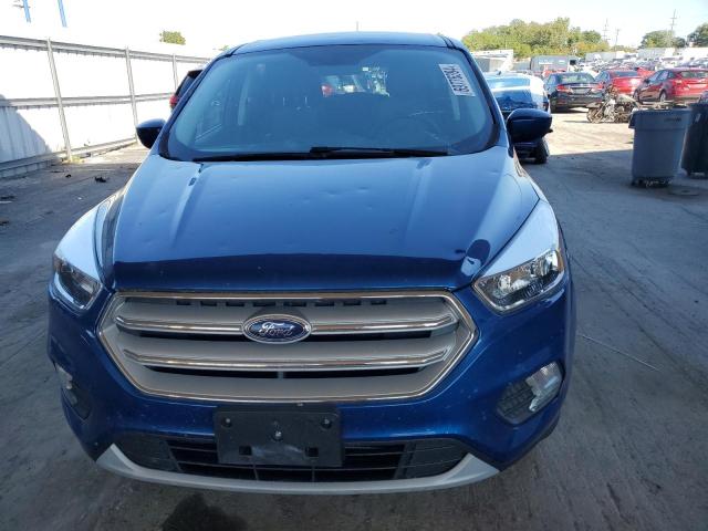 1FMCU9G9XHUD89241 - 2017 FORD ESCAPE SE BLUE photo 5