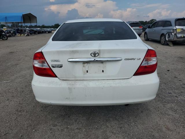 JTDBE32KX40292725 - 2004 TOYOTA CAMRY LE 白色 照片 6