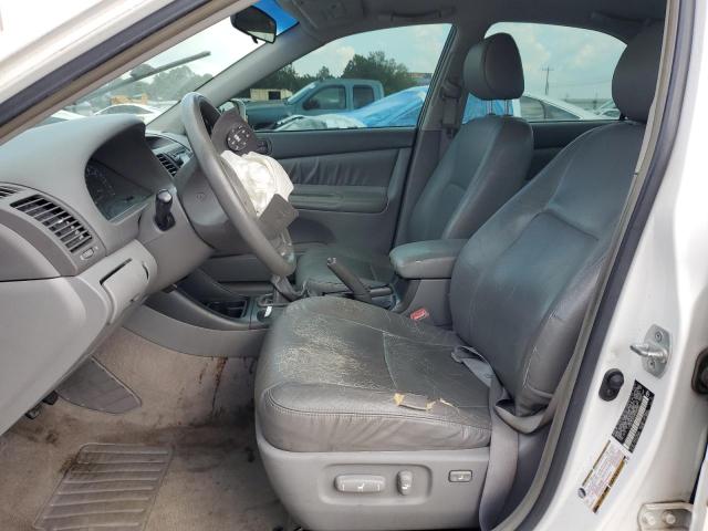 JTDBE32KX40292725 - 2004 TOYOTA CAMRY LE 白色 照片 7