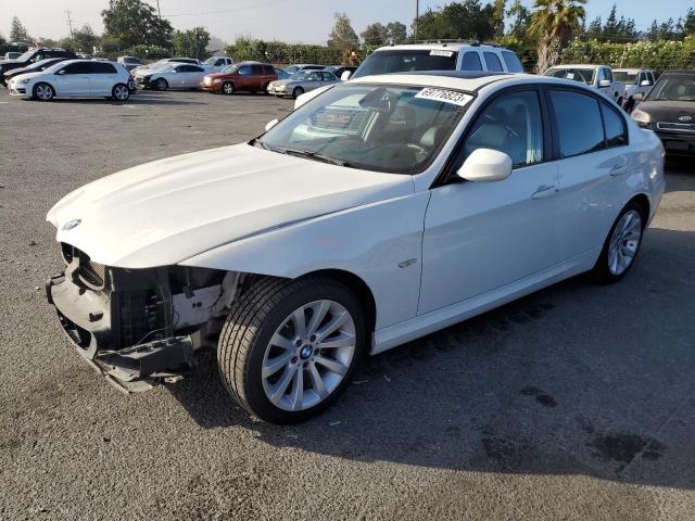 WBAPH7C59BE680300 - 2011 BMW 328 I WHITE photo 1