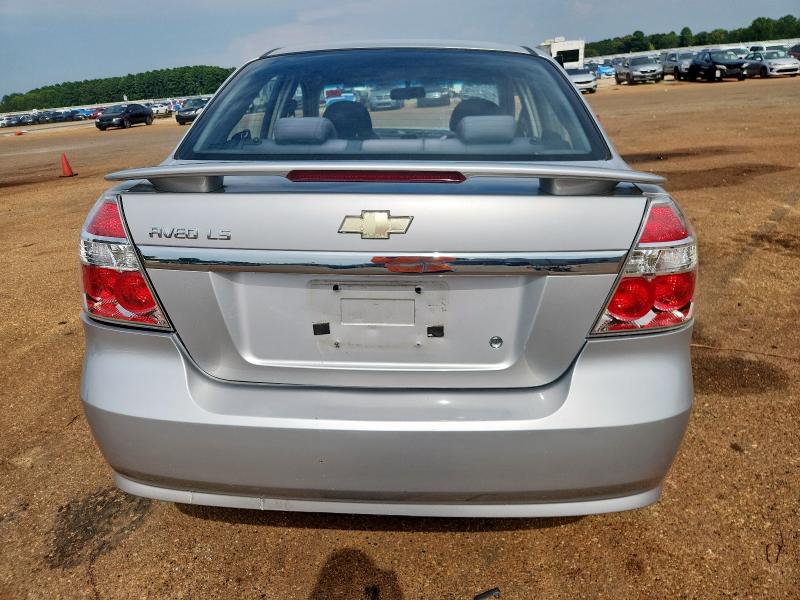 KL1TD56678B049827 - 2008 CHEVROLET AVEO BASE SILVER photo 6