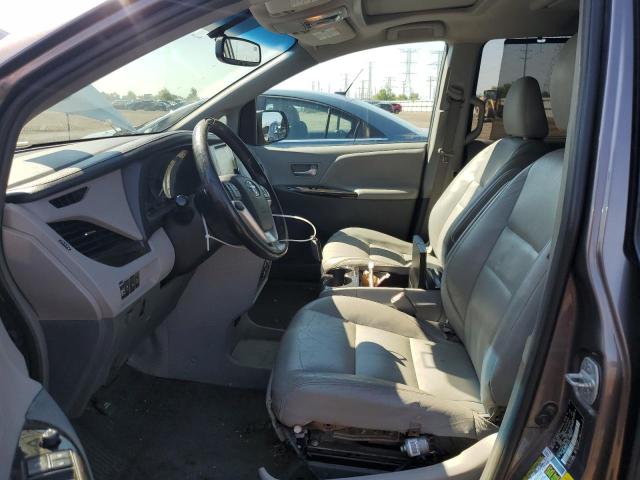 5TDDZ3DC5HS149543 - 2017 TOYOTA SIENNA XLE ნაცრისფერი ფოტო 7