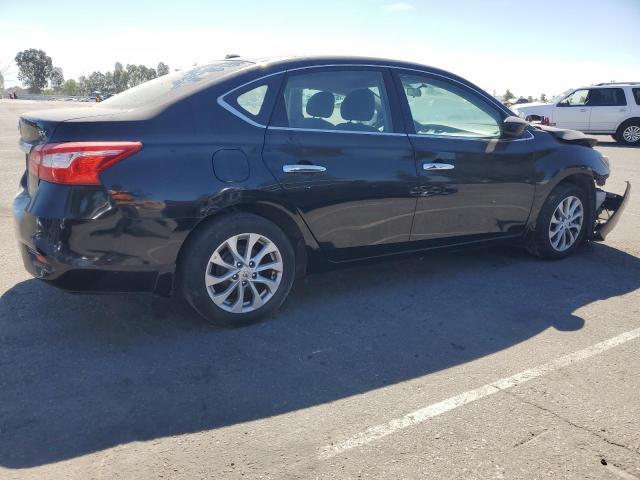 3N1AB7AP0JL660940 - 2018 NISSAN SENTRA S 黑色 照片 3