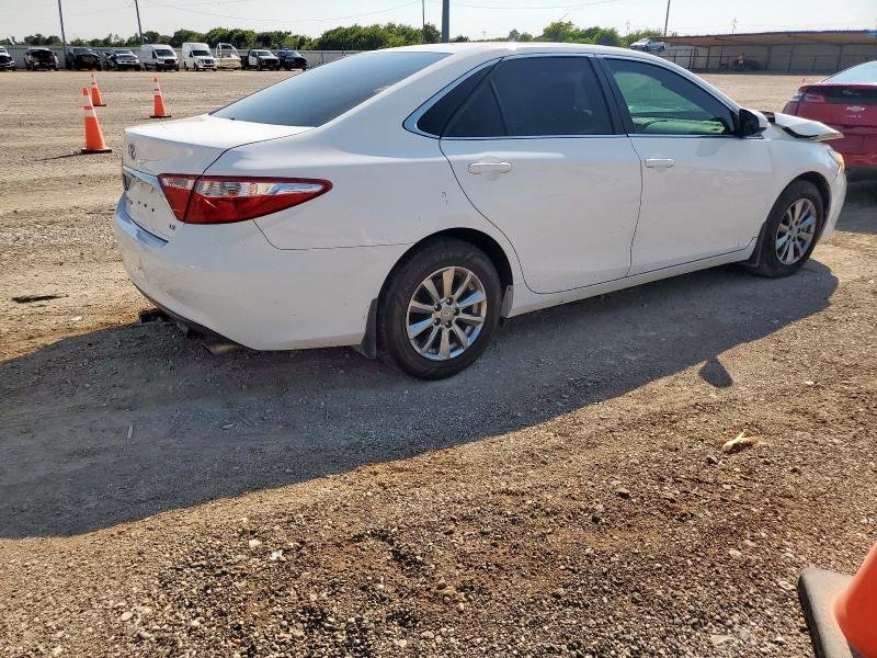 4T4BF1FK5FR504598 - 2015 TOYOTA CAMRY LE თეთრი ფოტო 3