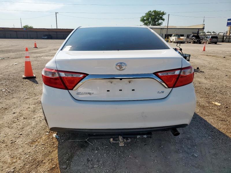 4T4BF1FK5FR504598 - 2015 TOYOTA CAMRY LE თეთრი ფოტო 6