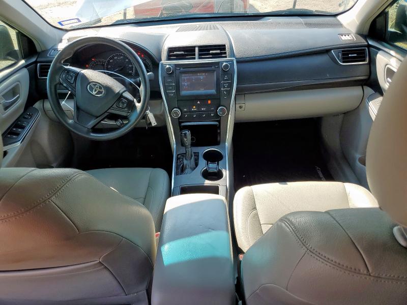 4T4BF1FK5FR504598 - 2015 TOYOTA CAMRY LE თეთრი ფოტო 8