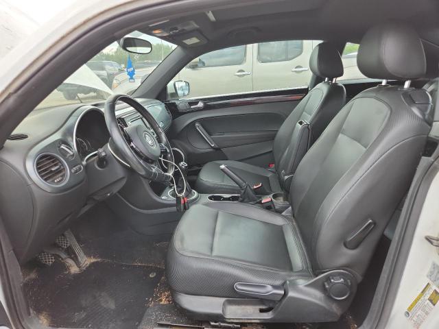 3VWHX7AT6DM603406 - 2013 VOLKSWAGEN BEETLE Білий фото 7