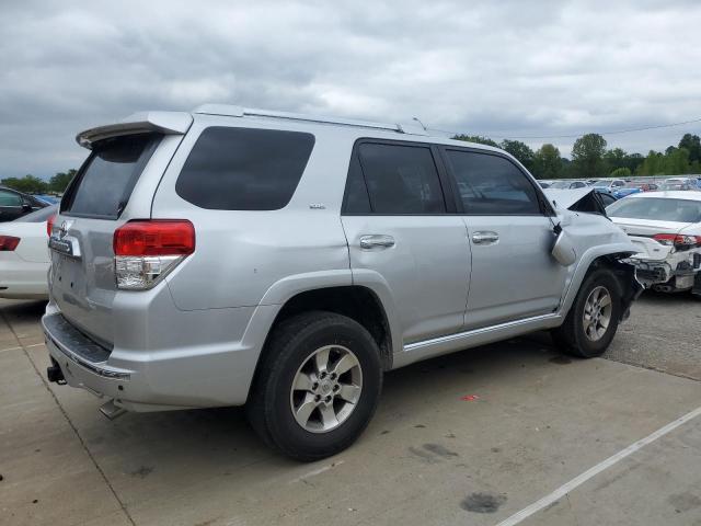 JTEBU5JR2C5110025 - 2012 TOYOTA 4RUNNER SR5 SILVER photo 3
