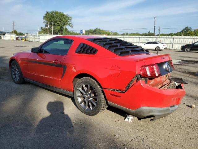 1ZVBP8AM1B5104374 - 2011 FORD MUSTANG RED photo 2