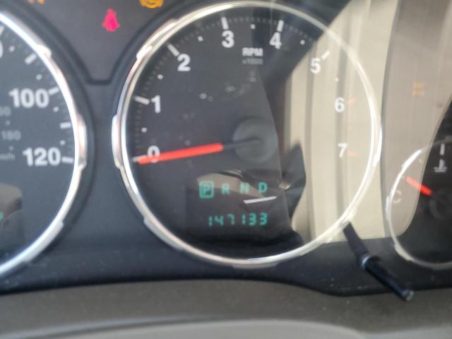 1J8GN28K99W524171 - 2009 JEEP LIBERTY SPORT RED photo 9