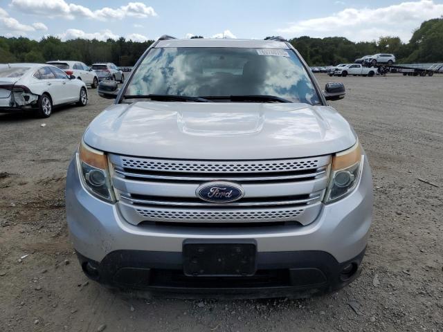 1FMHK8D83BGA04545 - 2011 FORD EXPLORER XLT فضي صورة 5