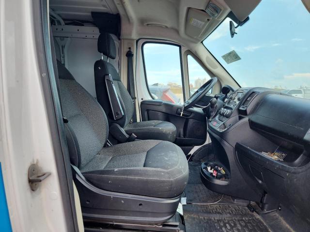 3C6TRVAG3JE108589 - 2018 RAM PROMASTER 1500 STANDARD Белый фото 11