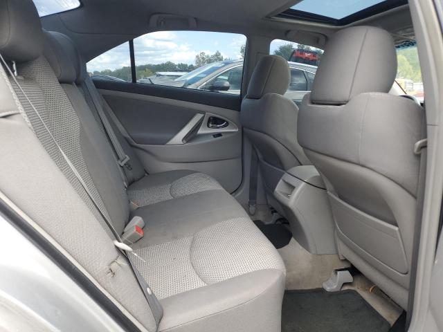 4T1BF3EK7BU194083 - 2011 TOYOTA CAMRY BASE Сріблястий фото 10