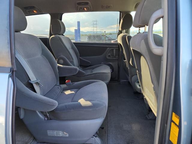 5TDBA23C56S065357 - 2006 TOYOTA SIENNA LE BLUE photo 11