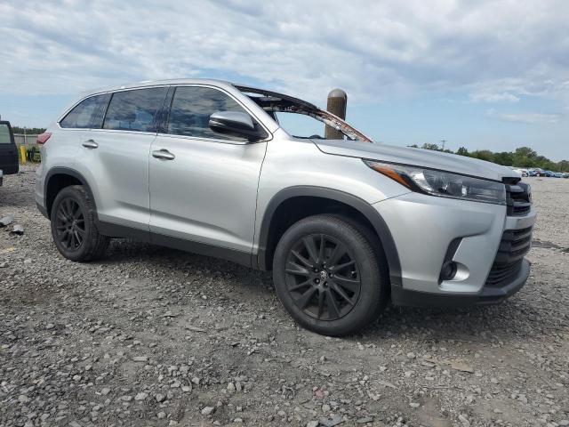 5TDKZRFH8KS574250 - 2019 TOYOTA HIGHLANDER SE Gümüş foto 4
