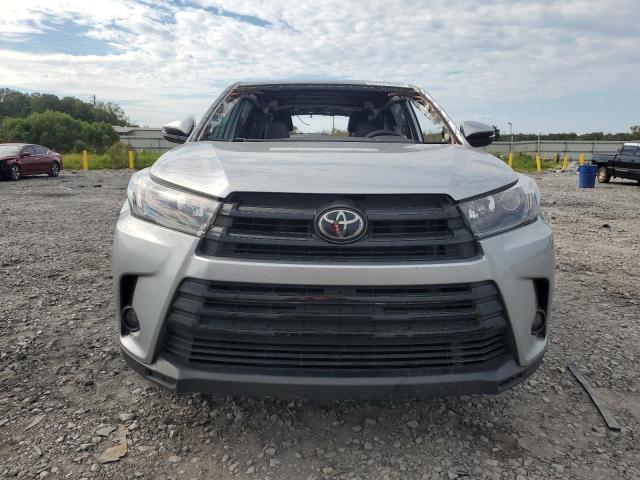 5TDKZRFH8KS574250 - 2019 TOYOTA HIGHLANDER SE Gümüş foto 5