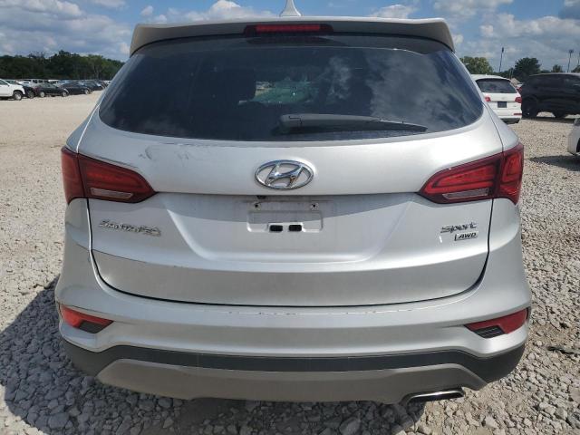 5XYZTDLB7HG493085 - 2017 HYUNDAI SANTA FE S SILVER photo 6